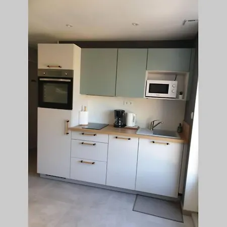 Agreable Logement Pour 4 Pers A Deux Pas De Verdun